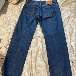 Levi's 501 dark wash jeans W33